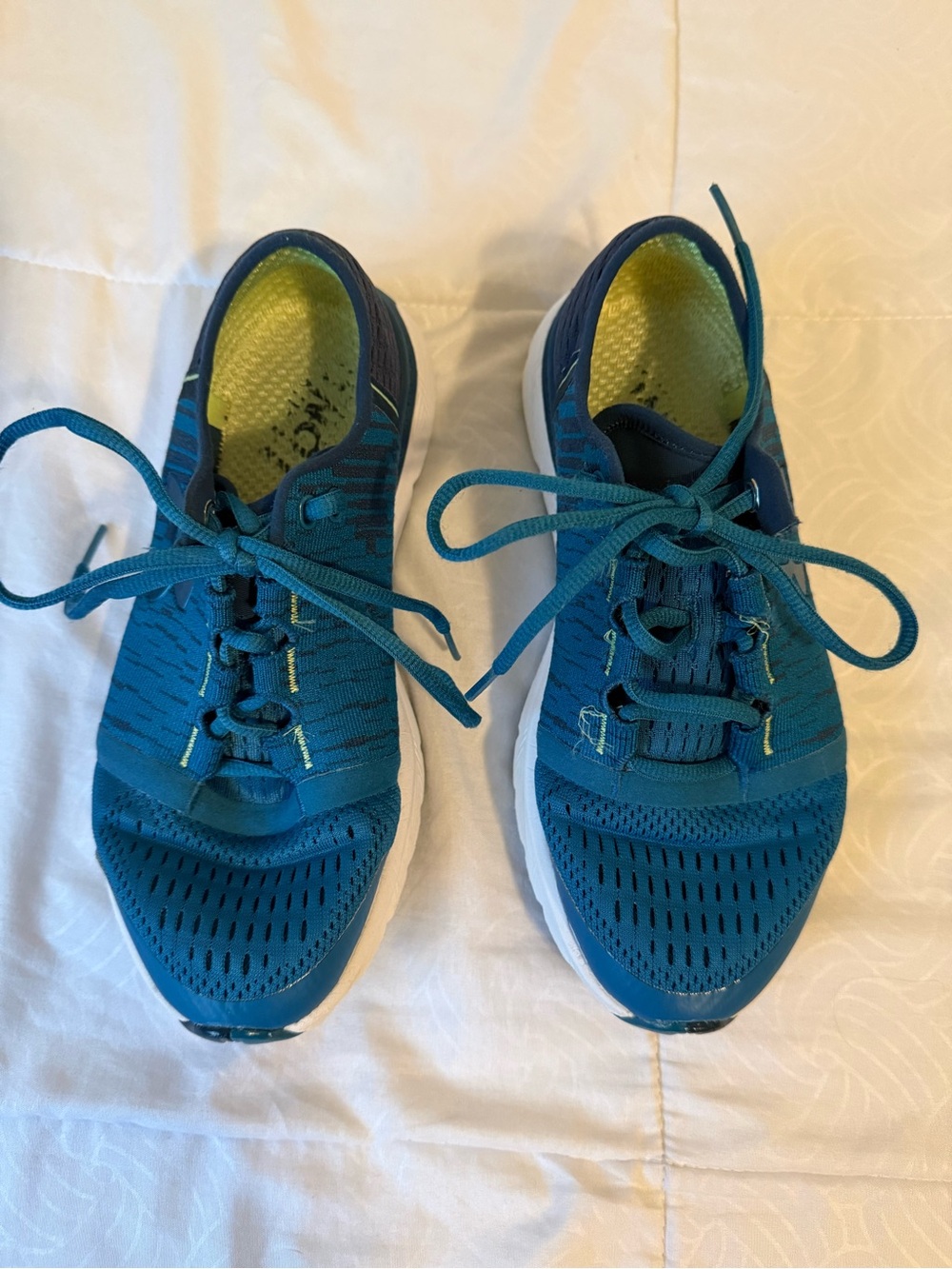 Under Armour Teal Athletic Running Shoes with White Soles